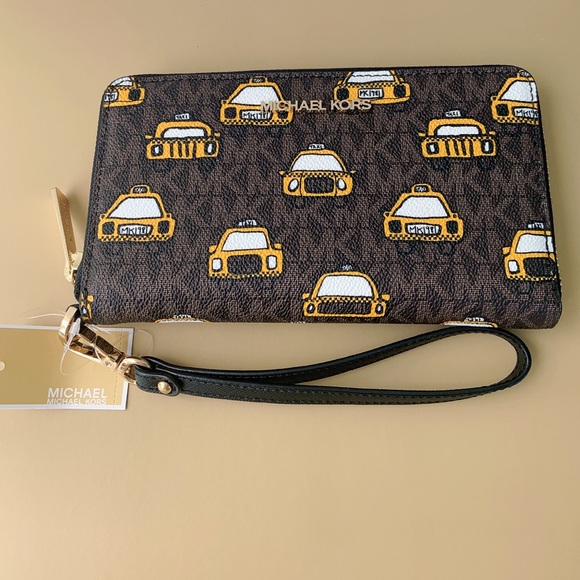 Michael Kors Taxi print wallet - Picture 15 of 16